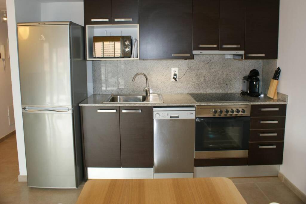 Apartamento Apartamento en Roses con parking y piscina  Exterior foto
