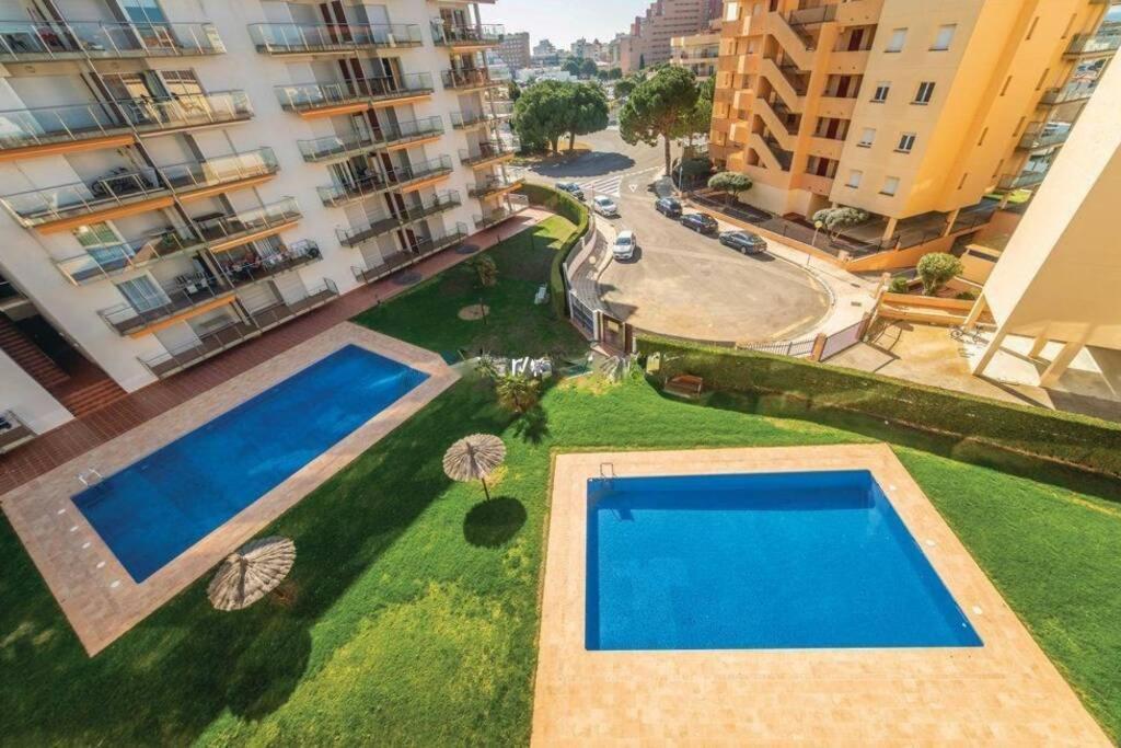 Apartamento Apartamento en Roses con parking y piscina  Exterior foto