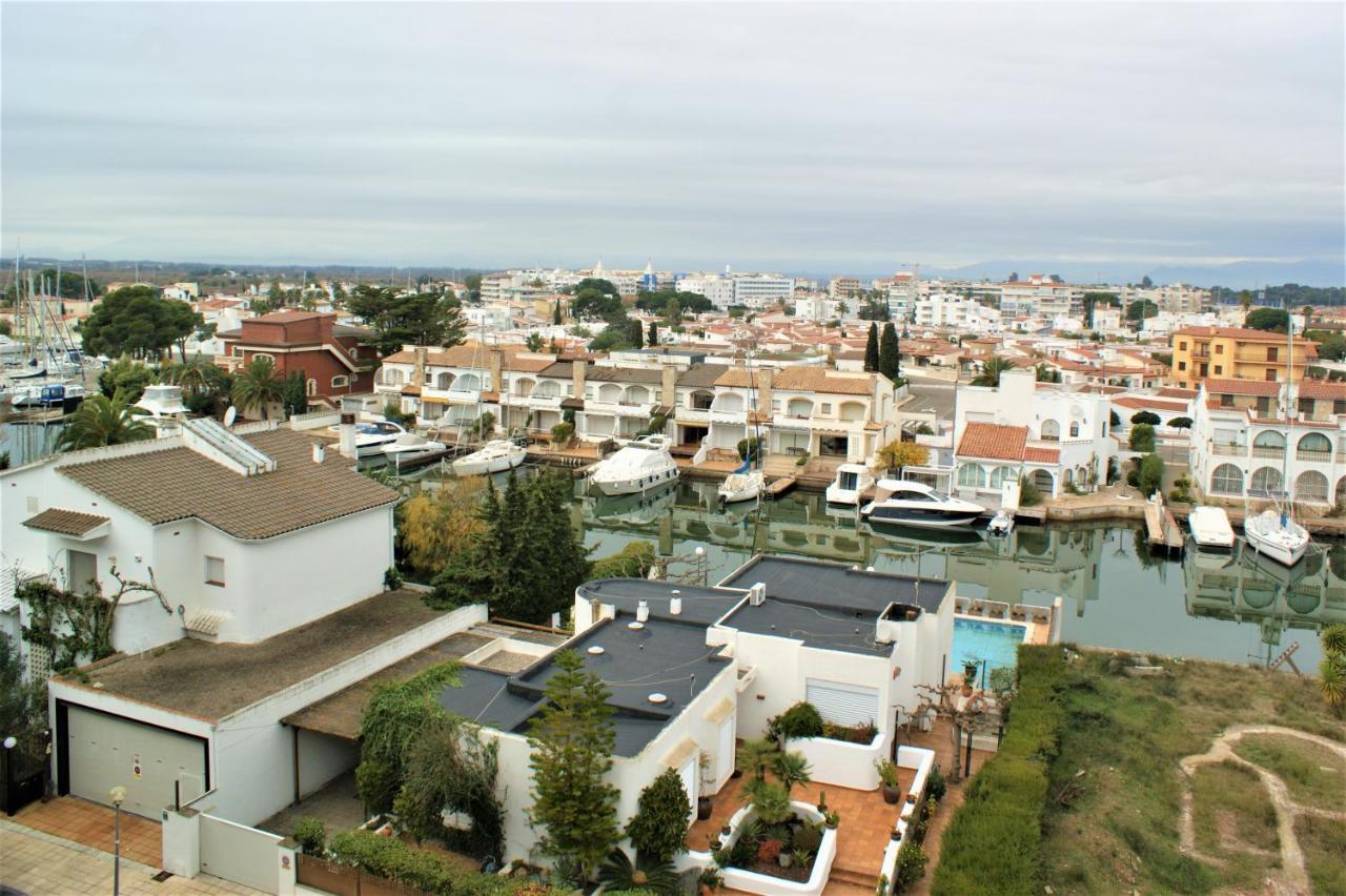 Apartamento Apartamento en Roses con parking y piscina  Exterior foto